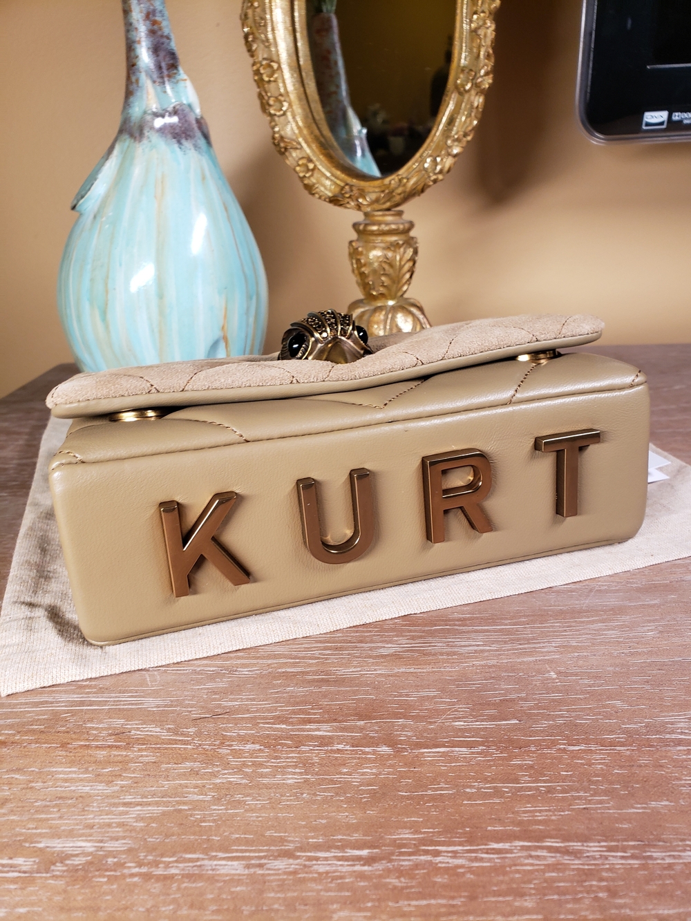 Kurt Geiger Tan Quilted Crossbody Bag w/ Brass Crystal Embellished Eagle NWT! - Picture 6 of 15